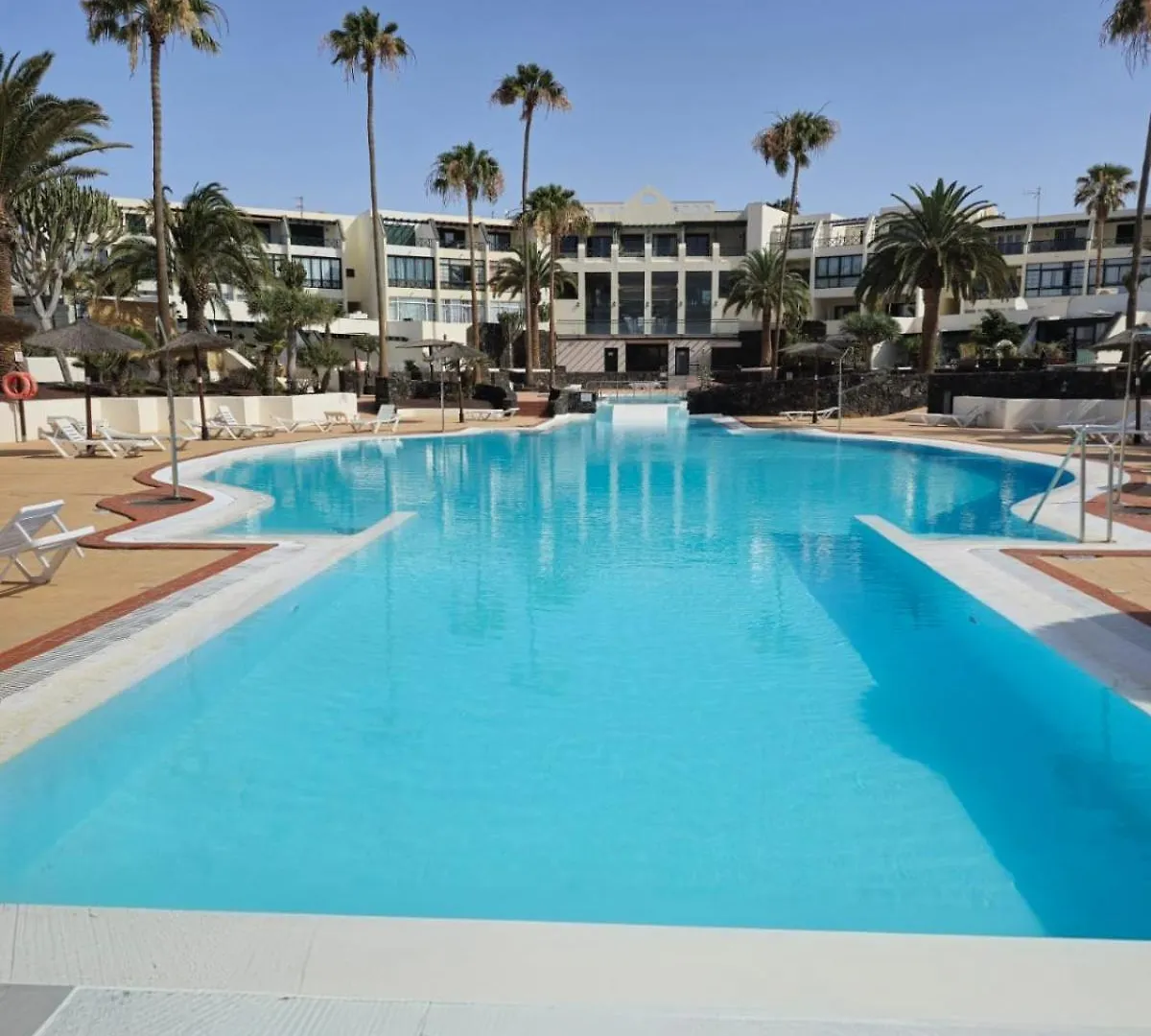 Bungalow Goa Pool View, Playa Roca Residence Sea Front Access - Free Ac - Wifi Costa Teguise